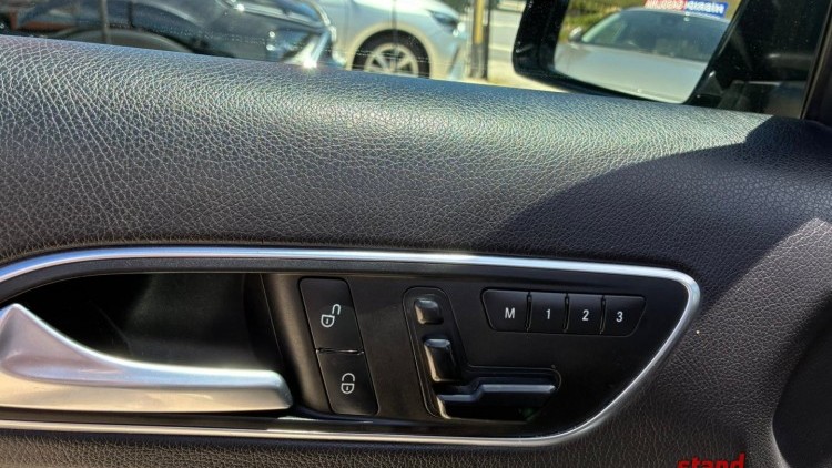 Mercedes-Benz Classe A 180 Urban