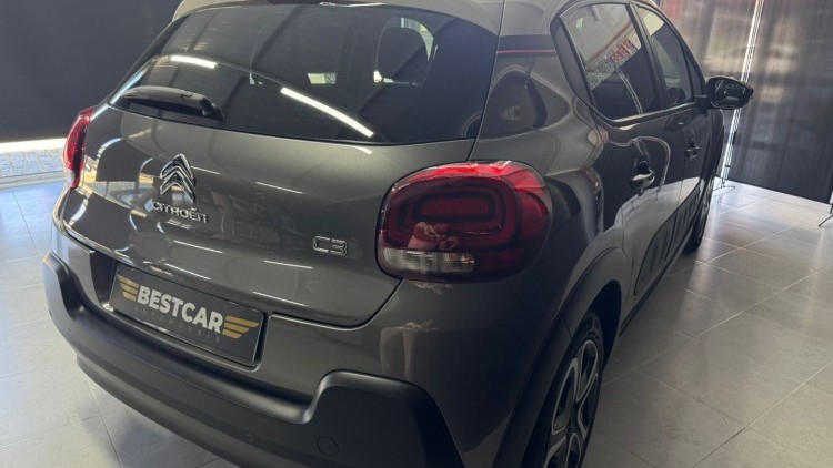 Citro&euml;n C3 1.2 PureTech Elle
