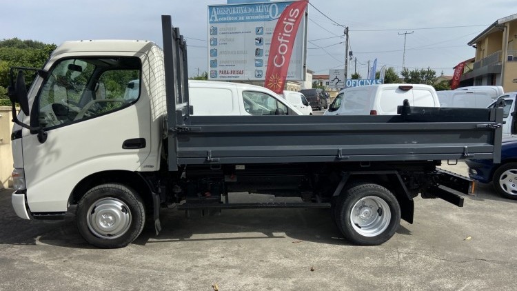 Toyota Dyna 3.0 D -4D
