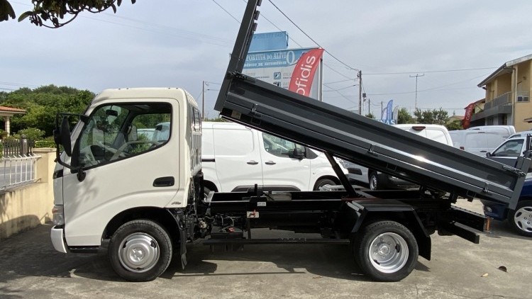 Toyota Dyna 3.0 D -4D