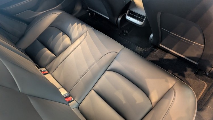 Tesla Model 3 dual motor long range