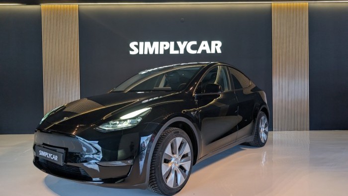 Tesla Model Y dual motor long range