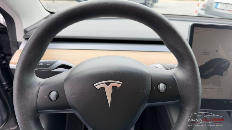 Tesla Model 3 Standard Range Plus
