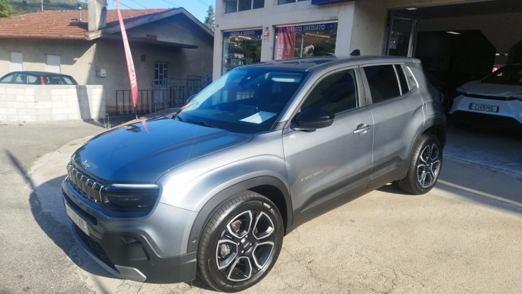 Jeep Avenger e-PACK SUMMIT (AUTO)