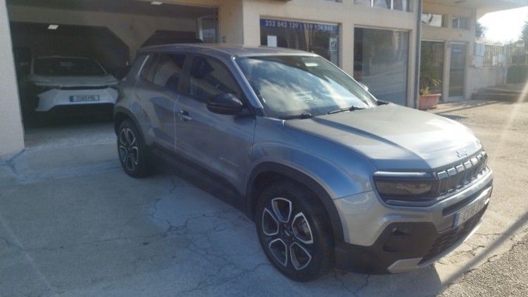 Jeep Avenger e-PACK SUMMIT (AUTO)