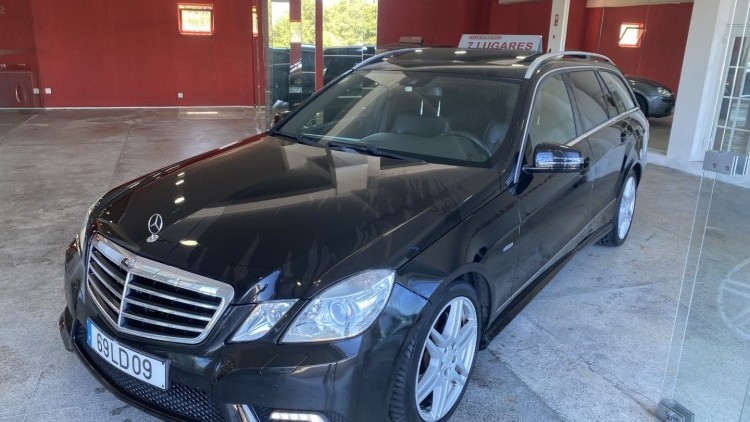 Mercedes-Benz Classe E 250 CDI Station Blue EFFICIENCY Avantgarde AUTO "Pack AMG"