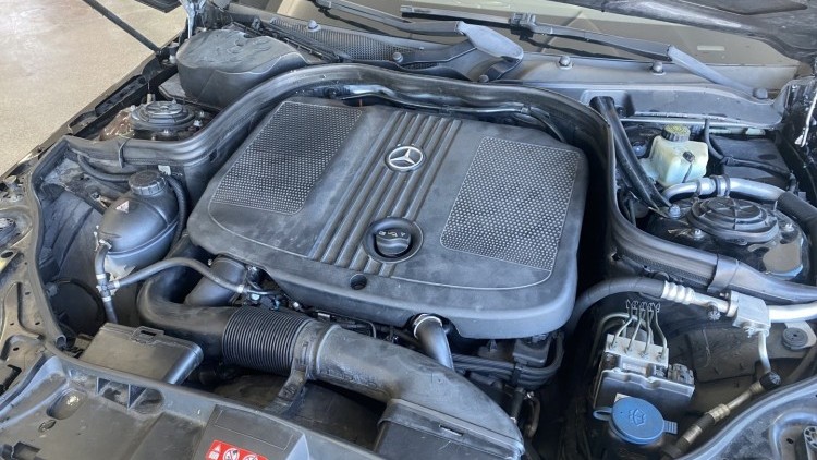 Mercedes-Benz Classe E 250 CDI Station Blue EFFICIENCY Avantgarde AUTO "Pack AMG"