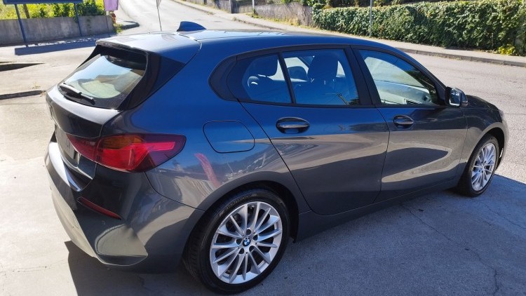 BMW S&eacute;rie 1 - 116 116 D corporate auto