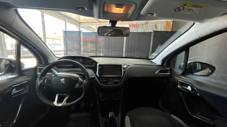 Peugeot 208 1.2 PureTech