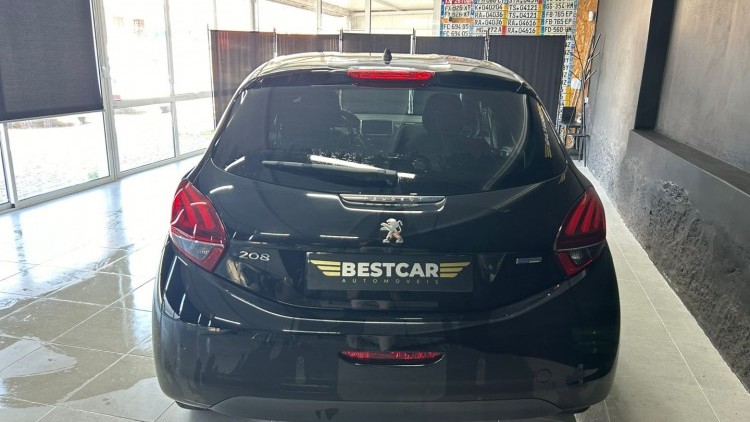 Peugeot 208 1.2 PureTech Style