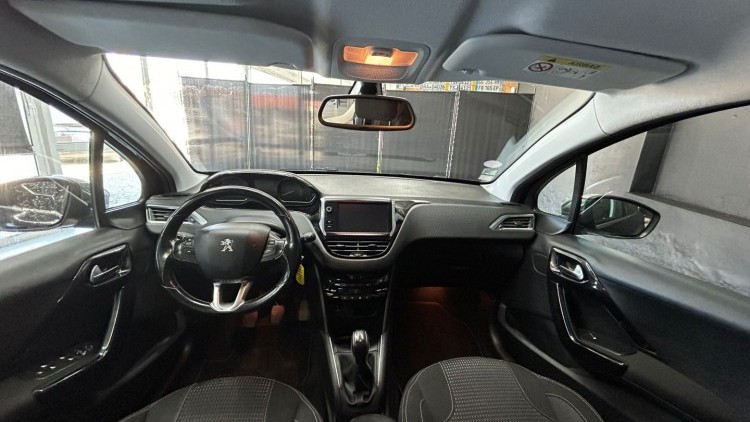 Peugeot 208 1.2 PureTech Style