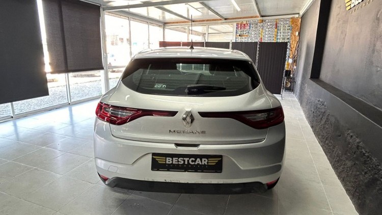 Renault M&eacute;gane 1.2 TCE Zen
