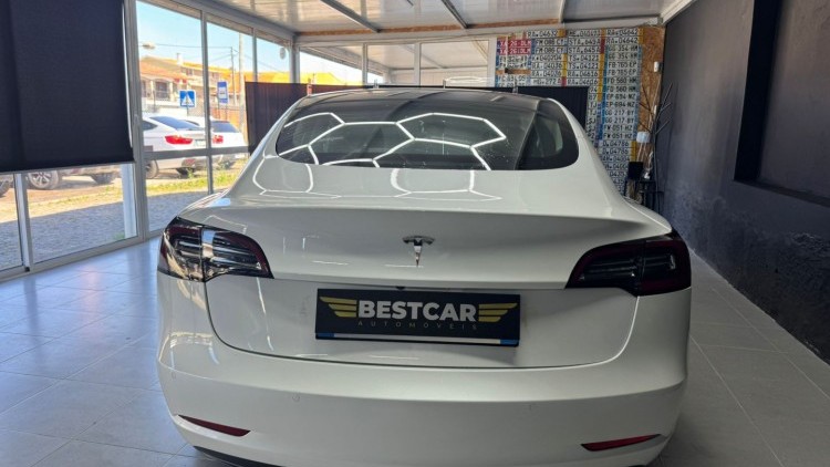Tesla Model 3 Standard Range Plus