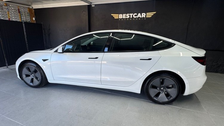 Tesla Model 3 Standard Range Plus