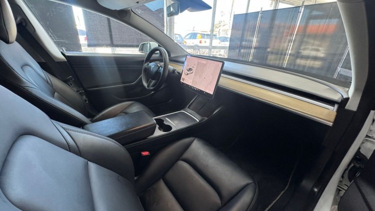 Tesla Model 3 Standard Range Plus