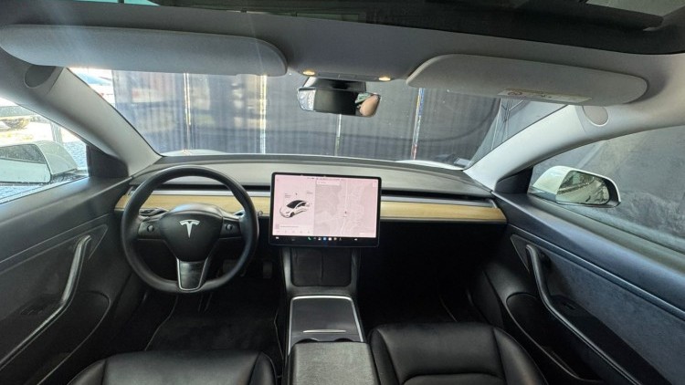 Tesla Model 3 Standard Range Plus