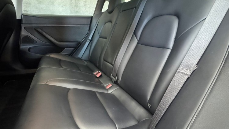 Tesla Model 3 Standard Range Plus