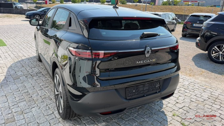 Renault M&eacute;gane E-Tech EV60 Evolution ER