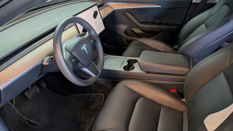 Tesla Model 3 Long-Range Dual Motor AWD