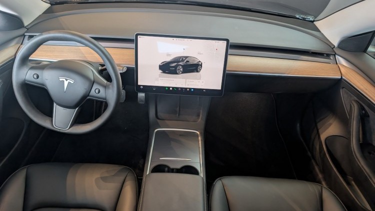 Tesla Model 3 Long-Range Dual Motor AWD