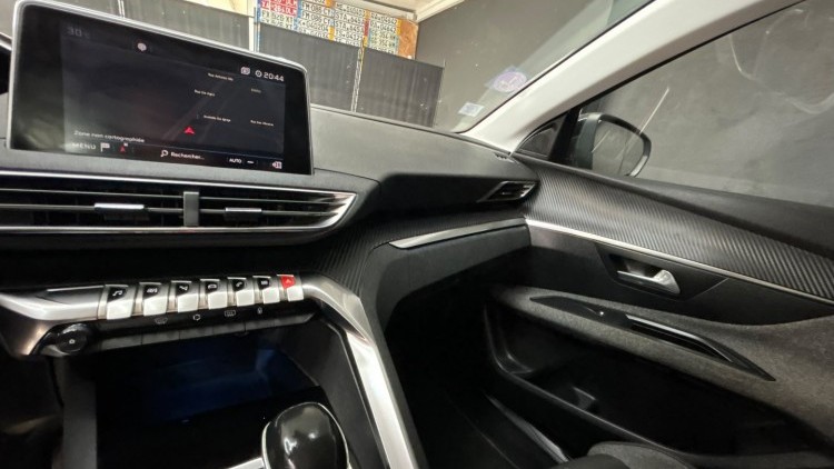 Peugeot 3008 1.2 PureTech