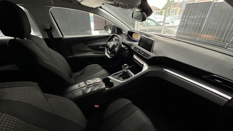 Peugeot 3008 1.2 PureTech