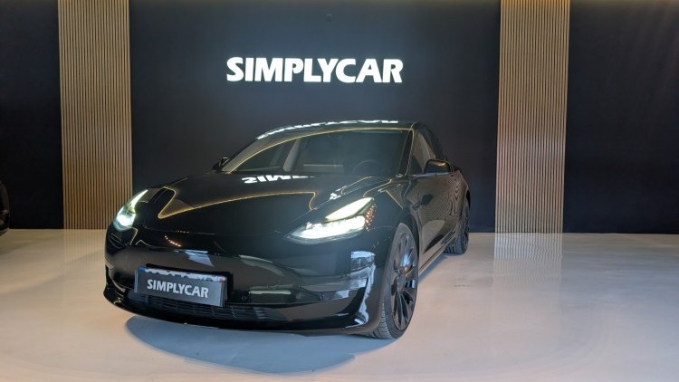 Tesla Model 3 Preformance