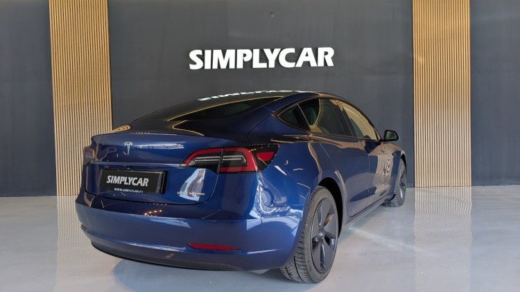 Tesla Model 3 Long-Range Dual Motor AWD