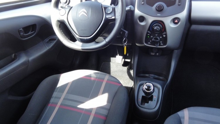 Citro&euml;n C1 Autom&aacute;tico