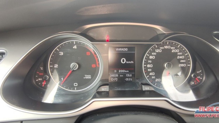 Audi A4 Avant 2.0 TDI S LINE