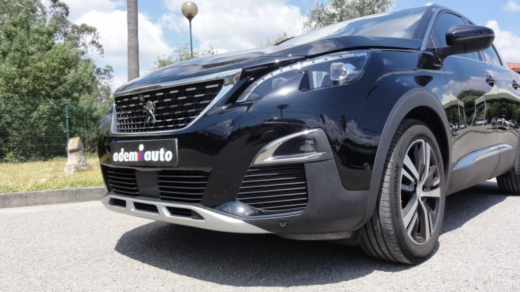 Peugeot 3008 2.0 Blue Hdi GTLine Autom&aacute;tico