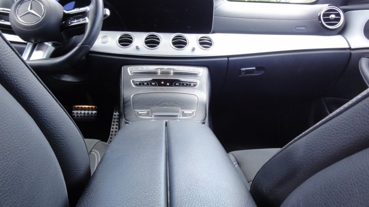 Mercedes-Benz Classe E 300 de 9 G-Tronic AMG
