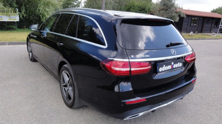 Mercedes-Benz Classe E 300 de 9 G-Tronic AMG
