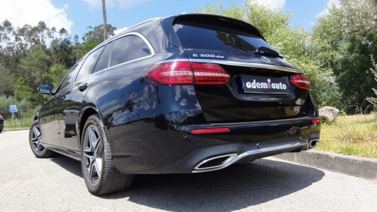 Mercedes-Benz Classe E 300 de 9 G-Tronic AMG