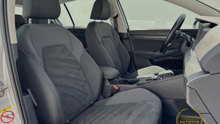 Volkswagen Golf 1.4 TSI e-Hybrid DSG