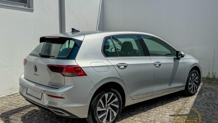 Volkswagen Golf 1.4 TSI e-Hybrid DSG