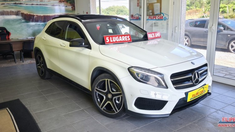 Mercedes-Benz Classe GLA 220 CDI 4 MATIC