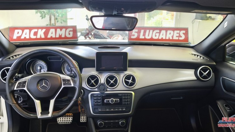 Mercedes-Benz Classe GLA 220 CDI 4 MATIC