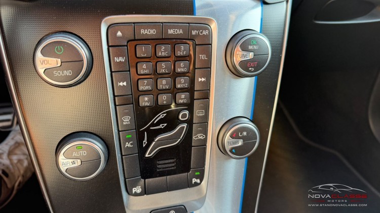 Volvo V40 D2 R Design