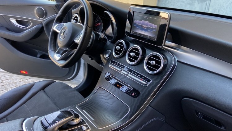 Mercedes-Benz Classe Glc 220 D COUP&Eacute; AMG LINE 4-MATIC