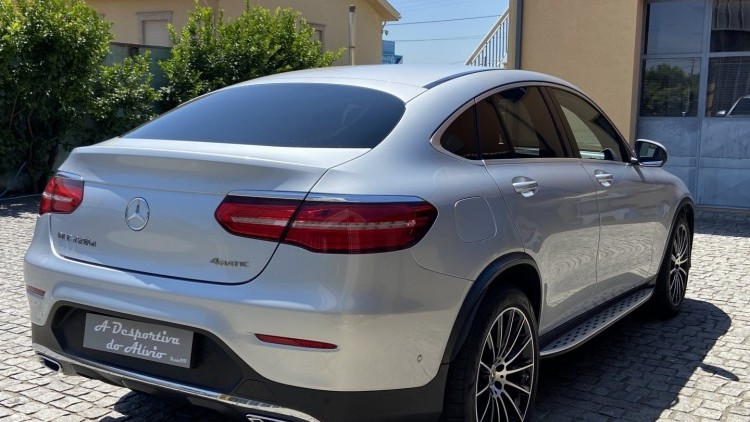 Mercedes-Benz Classe Glc 220 D COUP&Eacute; AMG LINE 4-MATIC