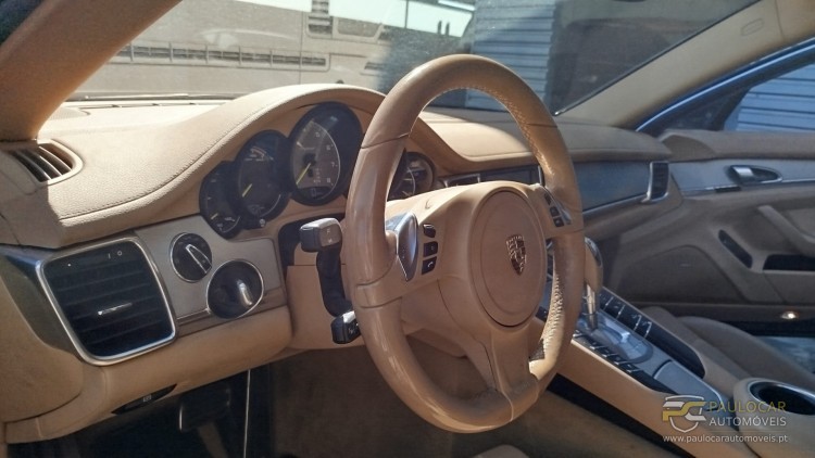 Porsche Panamera S E-Hybrid