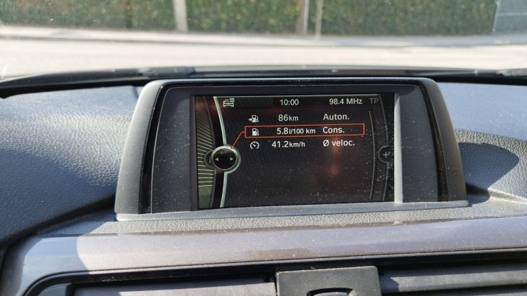 BMW S&eacute;rie 3 - 318 2.0 D TOURING