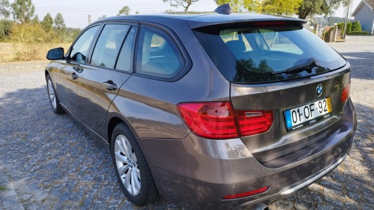 BMW S&eacute;rie 3 - 318 2.0 D TOURING