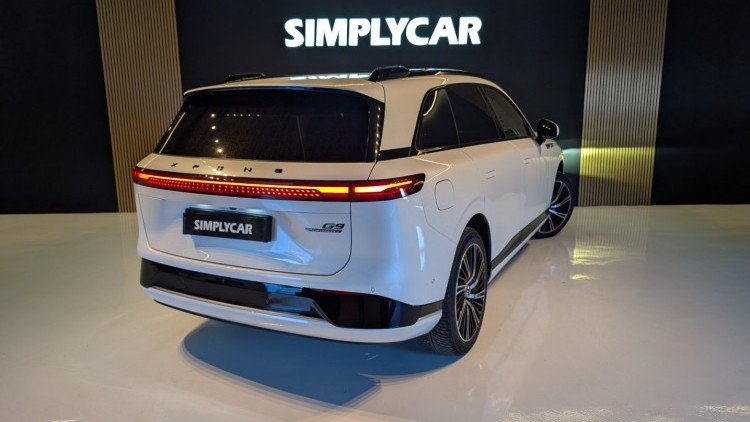 Xpeng G9