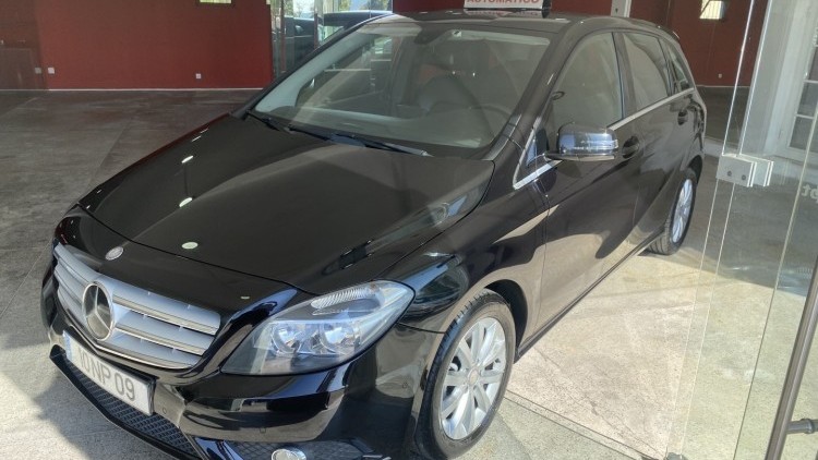 Mercedes-Benz Classe B 200 CDI Auto 7-G (Motor MERCEDES)