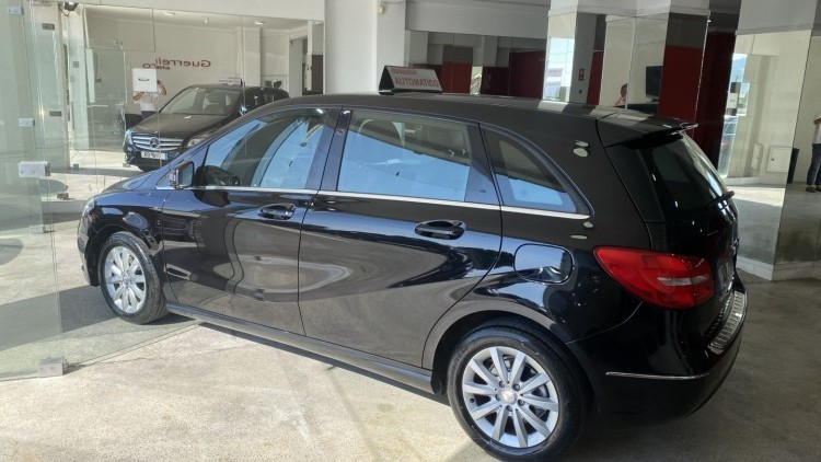 Mercedes-Benz Classe B 200 CDI Auto 7-G (Motor MERCEDES)