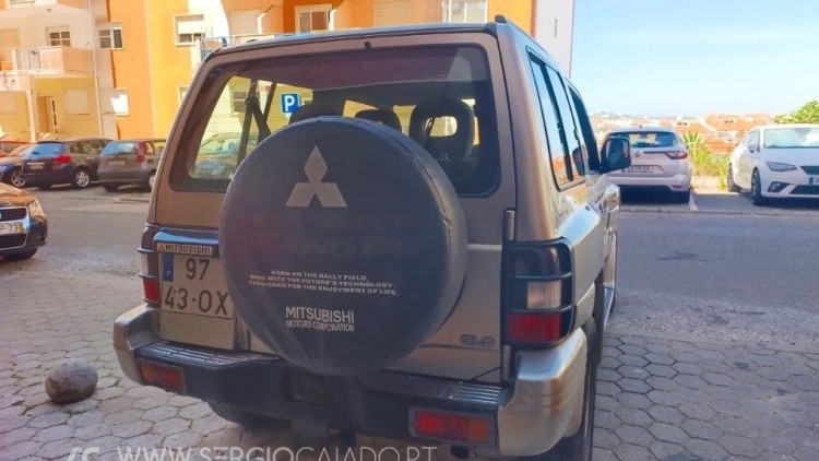 Mitsubishi Pajero 2.8 TDI 125 CV | Abas Largas | Nacional