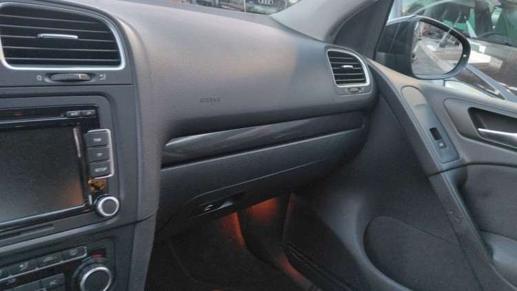 Volkswagen Golf 1.6 TDI DSG