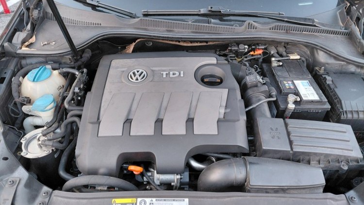 Volkswagen Golf 1.6 TDI DSG